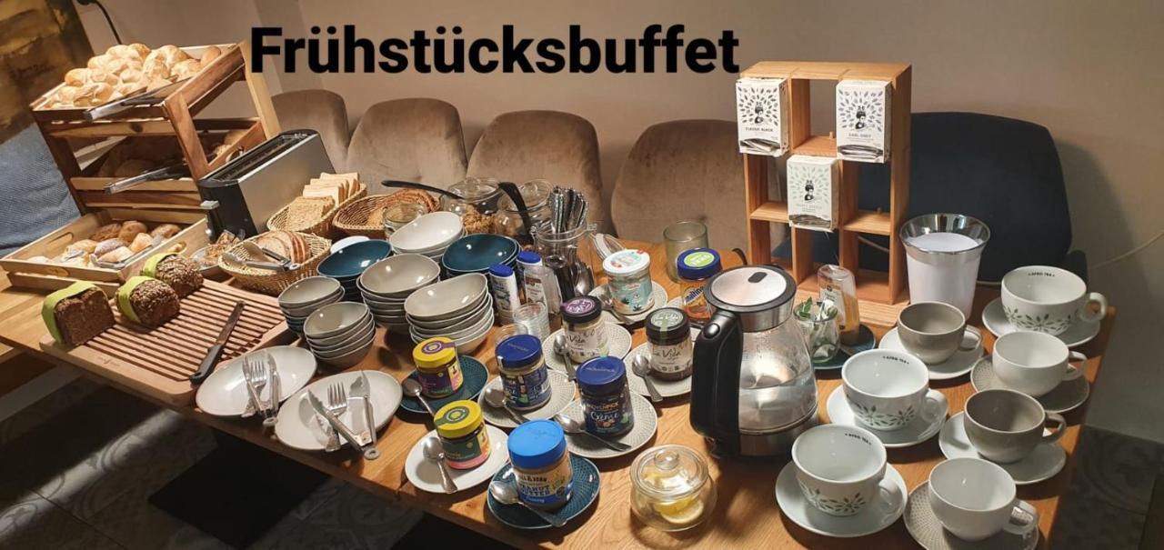 Gaestehaus Burgberg, Weinhaus Fries Kattenes Luaran gambar