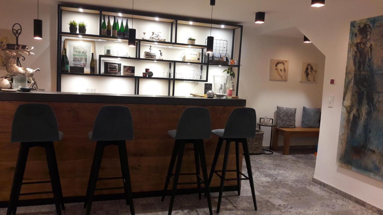 Gaestehaus Burgberg, Weinhaus Fries Kattenes Luaran gambar