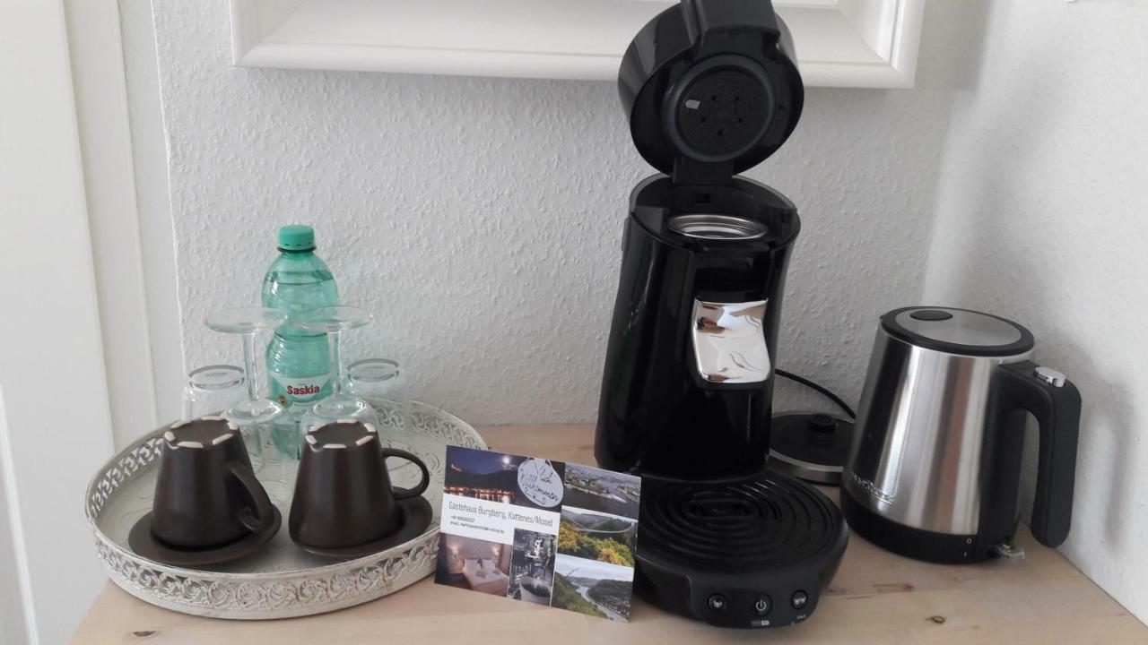 Gaestehaus Burgberg, Weinhaus Fries Kattenes Luaran gambar